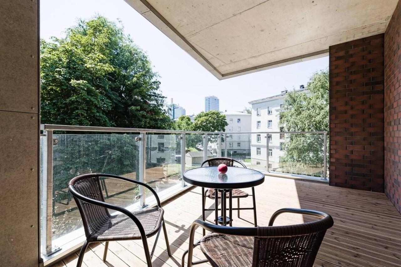Central Apartments, Quiet With Free Parking And Ac. Talin Exterior foto