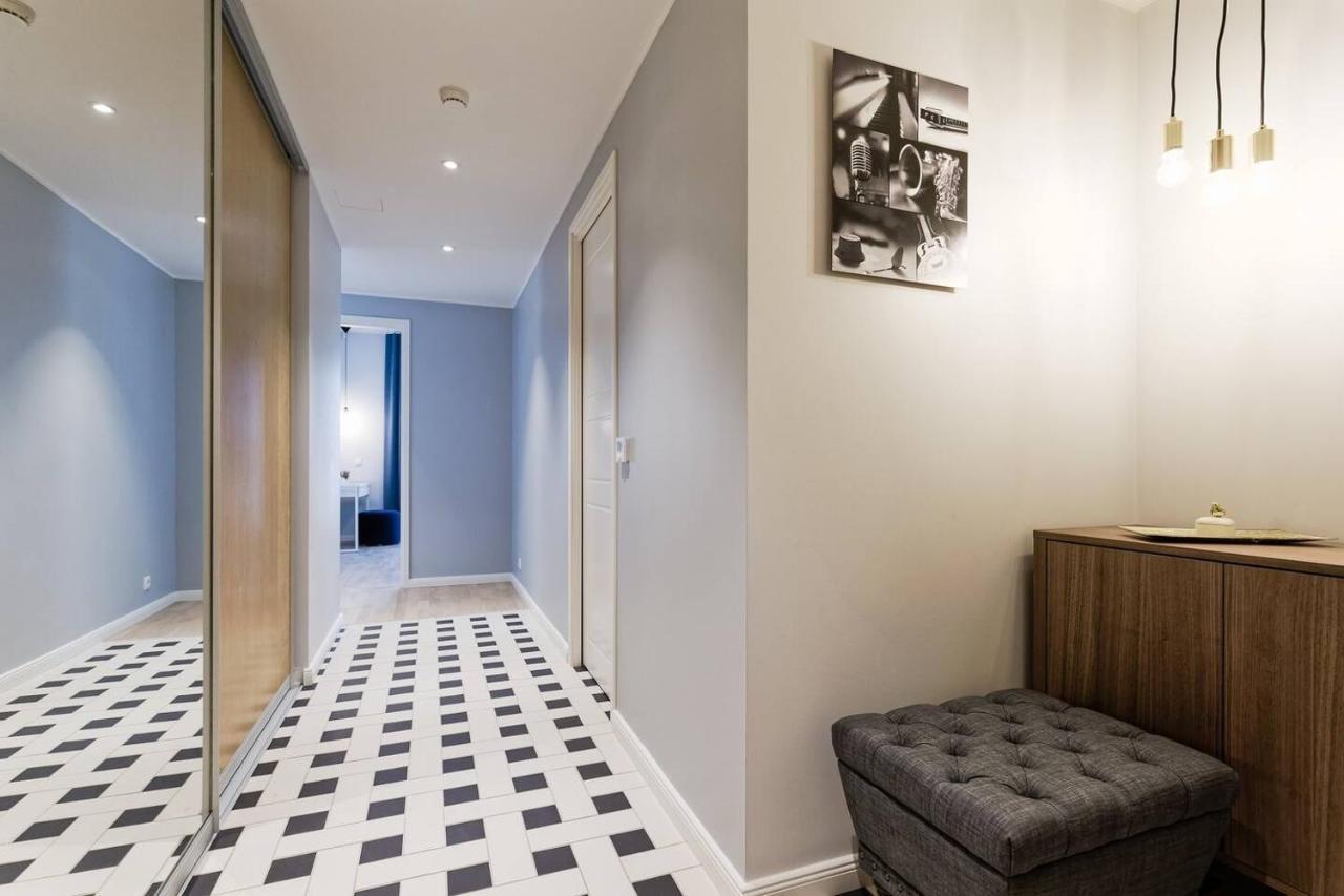 Central Apartments, Quiet With Free Parking And Ac. Talin Exterior foto