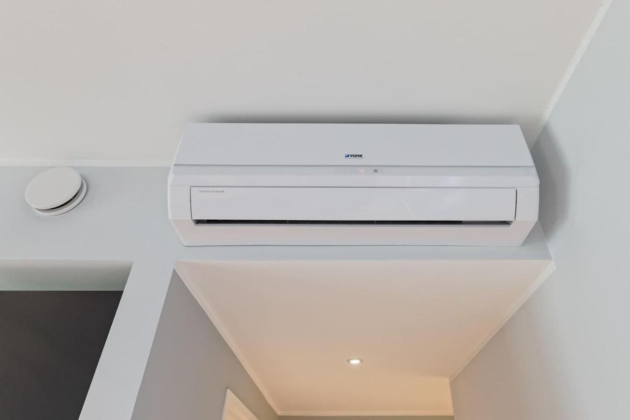 Central Apartments, Quiet With Free Parking And Ac. Talin Exterior foto
