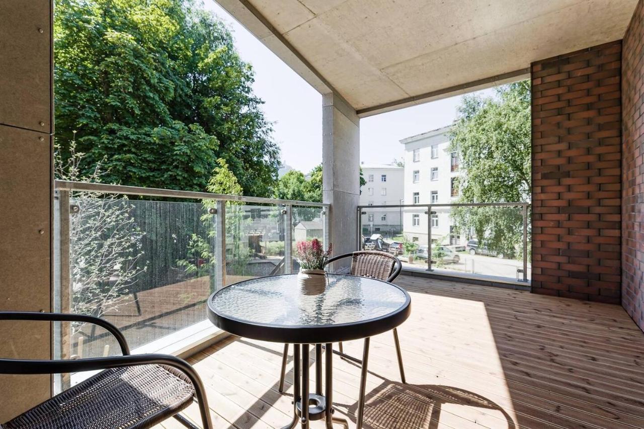 Central Apartments, Quiet With Free Parking And Ac. Talin Exterior foto